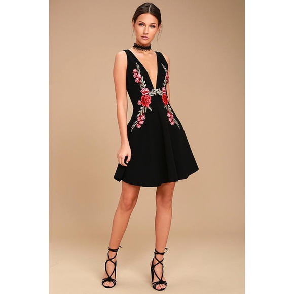 Lulus Dresses & Skirts - Lulus Romantic Rose Black Embroidered Skater Dress